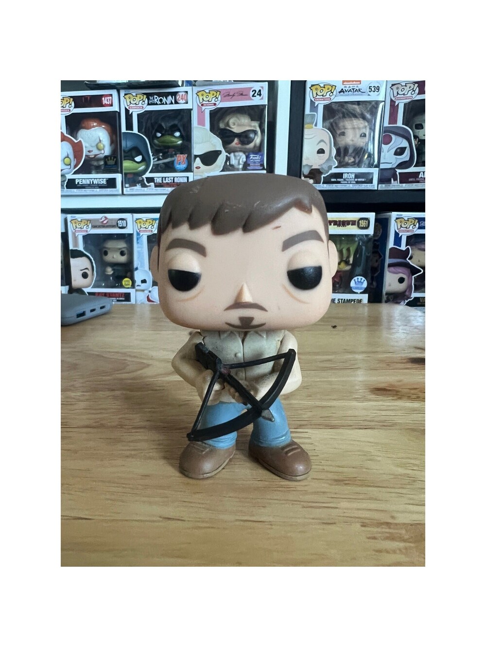 VAULTED Daryl Dixon w/ Crossbow Funko Pop #14 Walking Dead Horror Zombie Comics